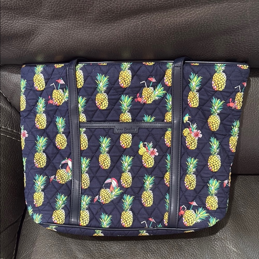 Vera Bradley small vera tote in toucan party print